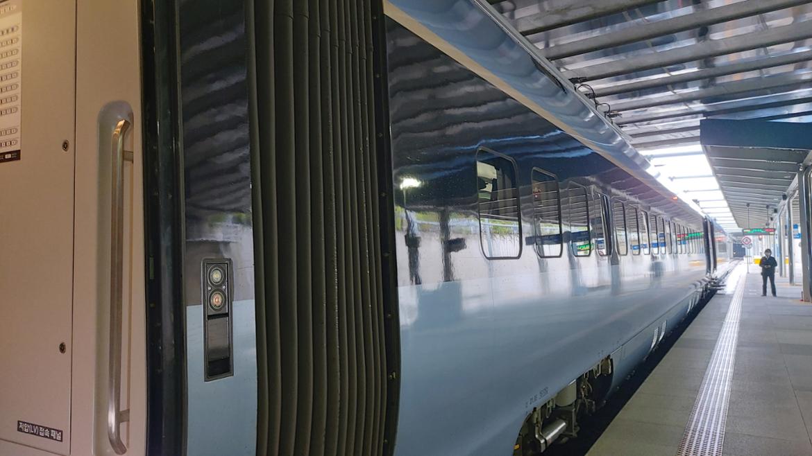 [크기변환]사진10_ktx.jpg