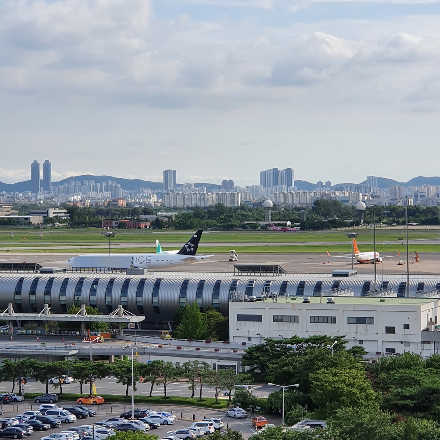 김포공항.jpg