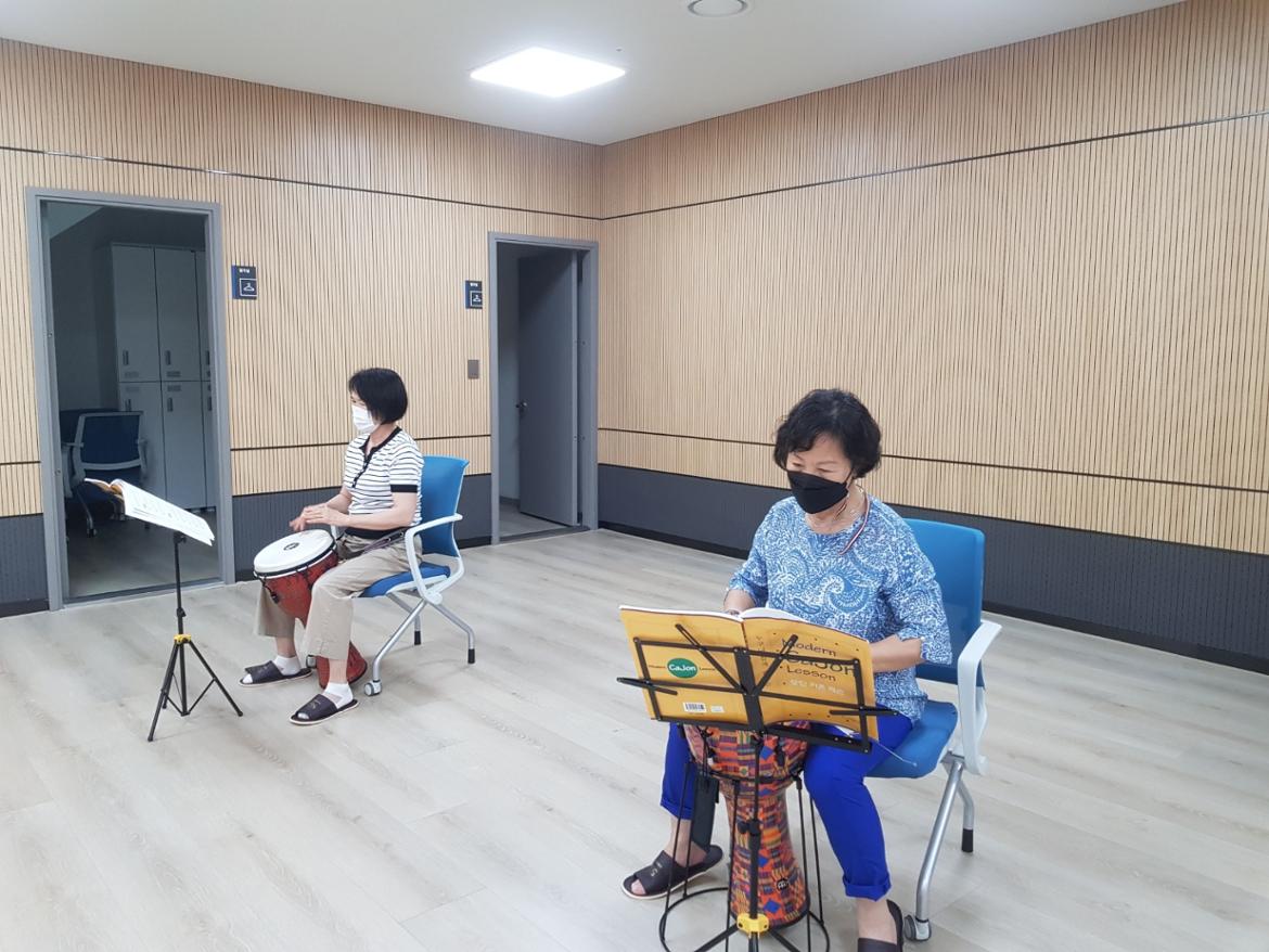 젬베연습_220803.jpg