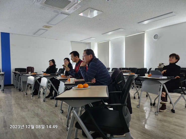 KakaoTalk_20231208_171800074_07.jpg